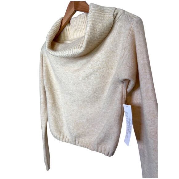 Urban Outfitters Cropped Cowl Neck Sweater in Cream Women’s Size Large - Picture 3 of 6